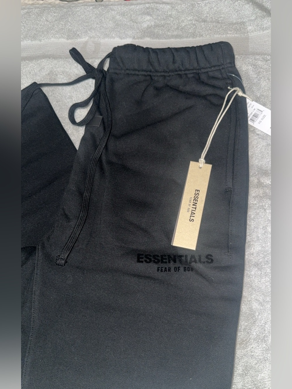 Fear of God Essentials Black Men's Drawstring Sweatpants - Picture 4 of 5